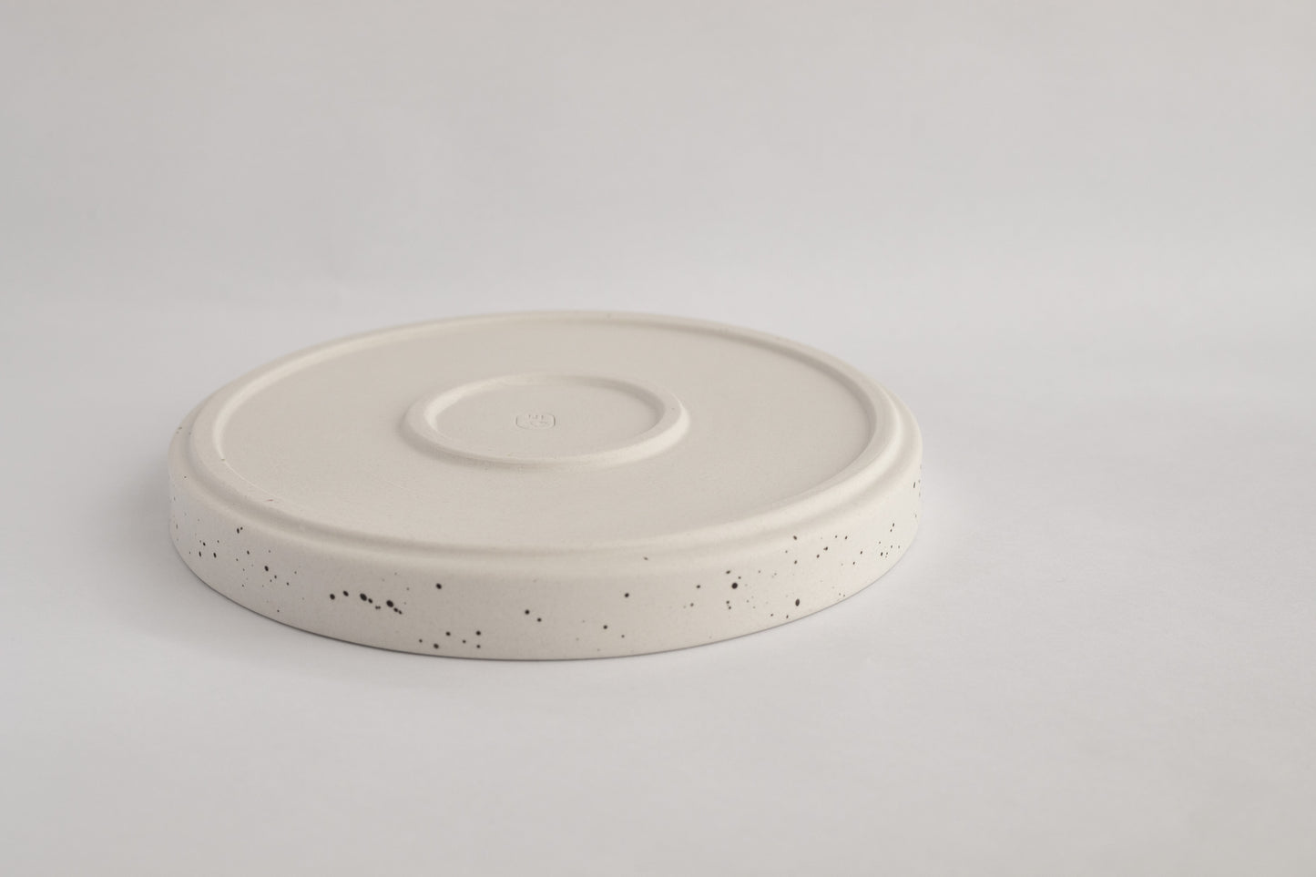 Plate 24cm - speckled white